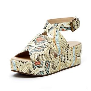 Matisse Runaway platform sandal, multi snake print, size 11